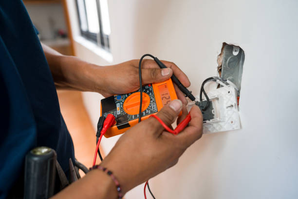 Best Local Electrician Companies  in Evansdale, IA