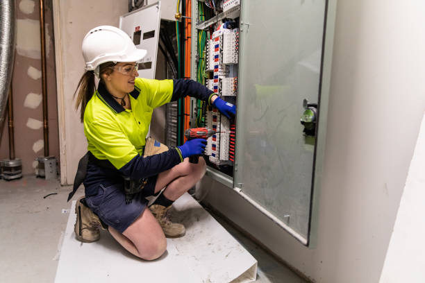 Best 24-Hour Electrician  in Evansdale, IA